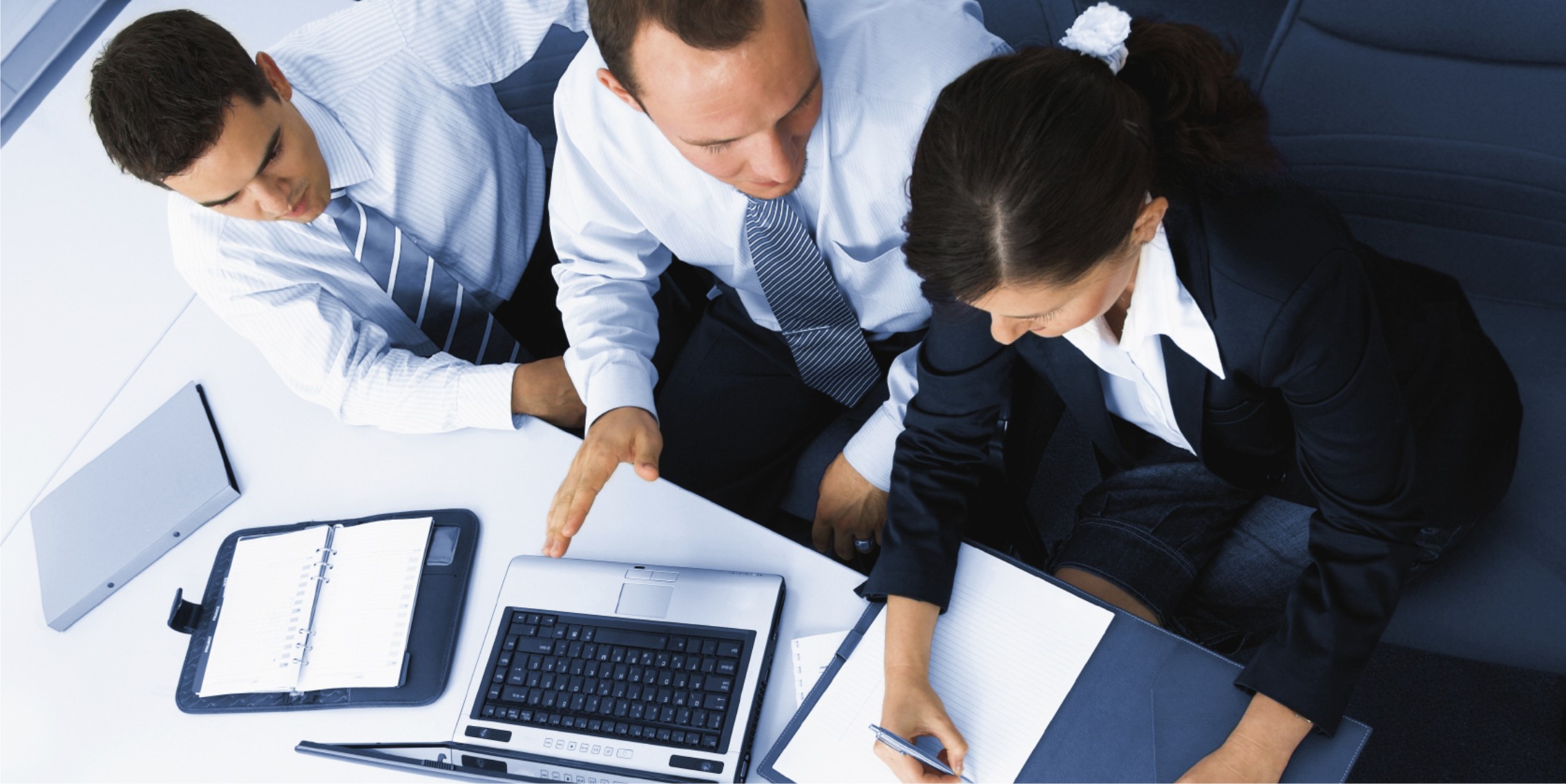 The Advantages of Smart Glass for Energy Efficiency in Office Spaces 7